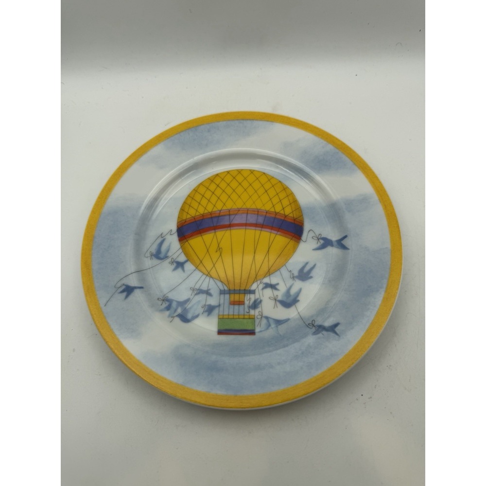 Williams Sonoma Montgolfiere Hot Air Balloon Birds Porcelain Plate 7.5" Japan